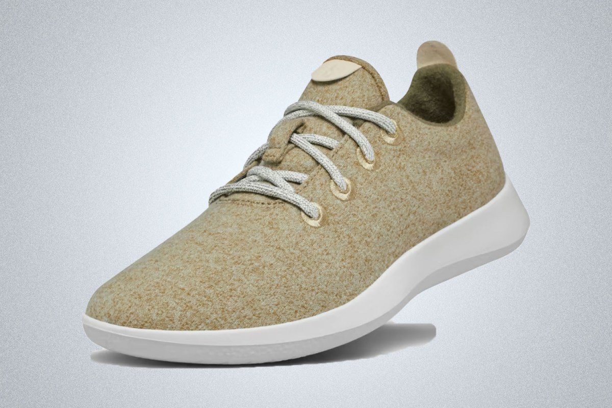 snag-allbirds-eco-friendly-sneakers-during-their-massive-labor-day