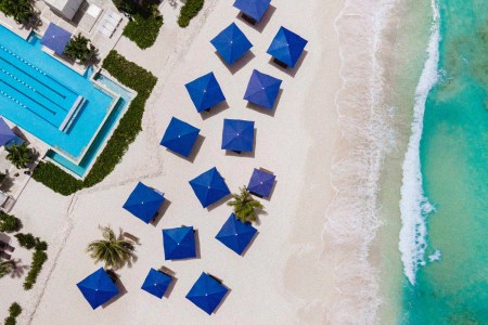 6 de los mejores resorts en Curazao, desde escapadas a la ciudad hasta retiros de lujo en la playa