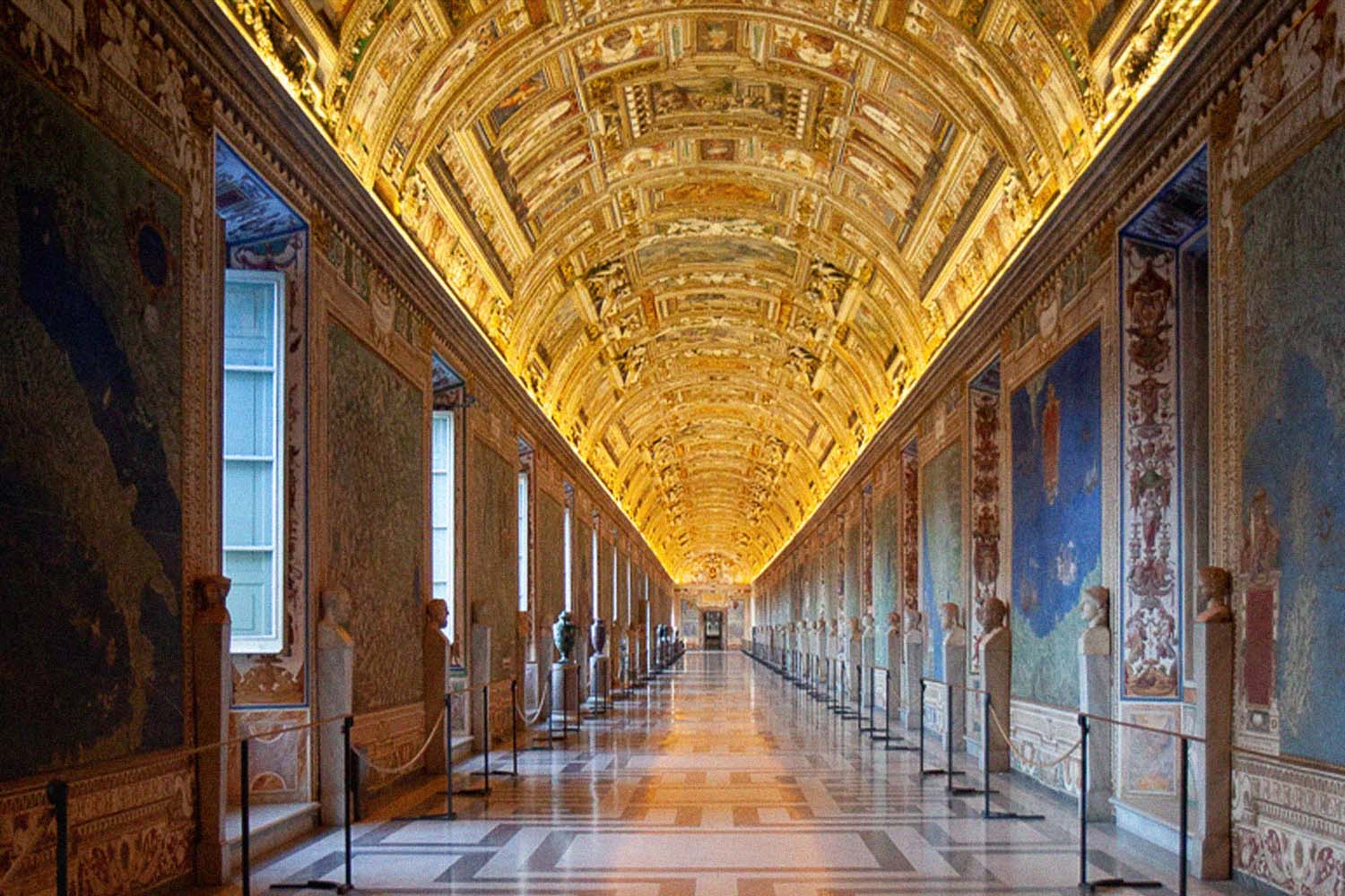 Empty hall at the Vatican museum
