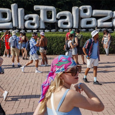 Festival attendees at Lollapalooza 2021