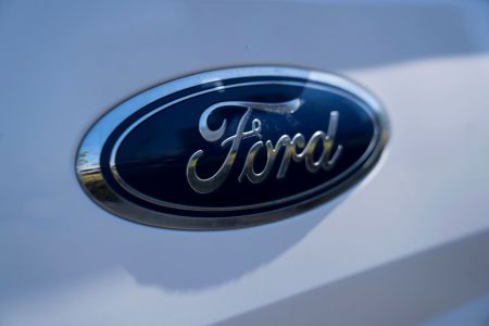 Ford badge