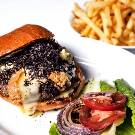 Selby's Black Label Burger