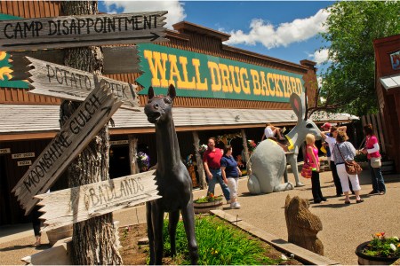 The Zany History of Wall Drug, the Ultimate Roadside Attraction