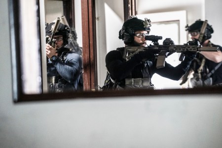 What It Takes to Convincingly Play a Navy SEAL on Television