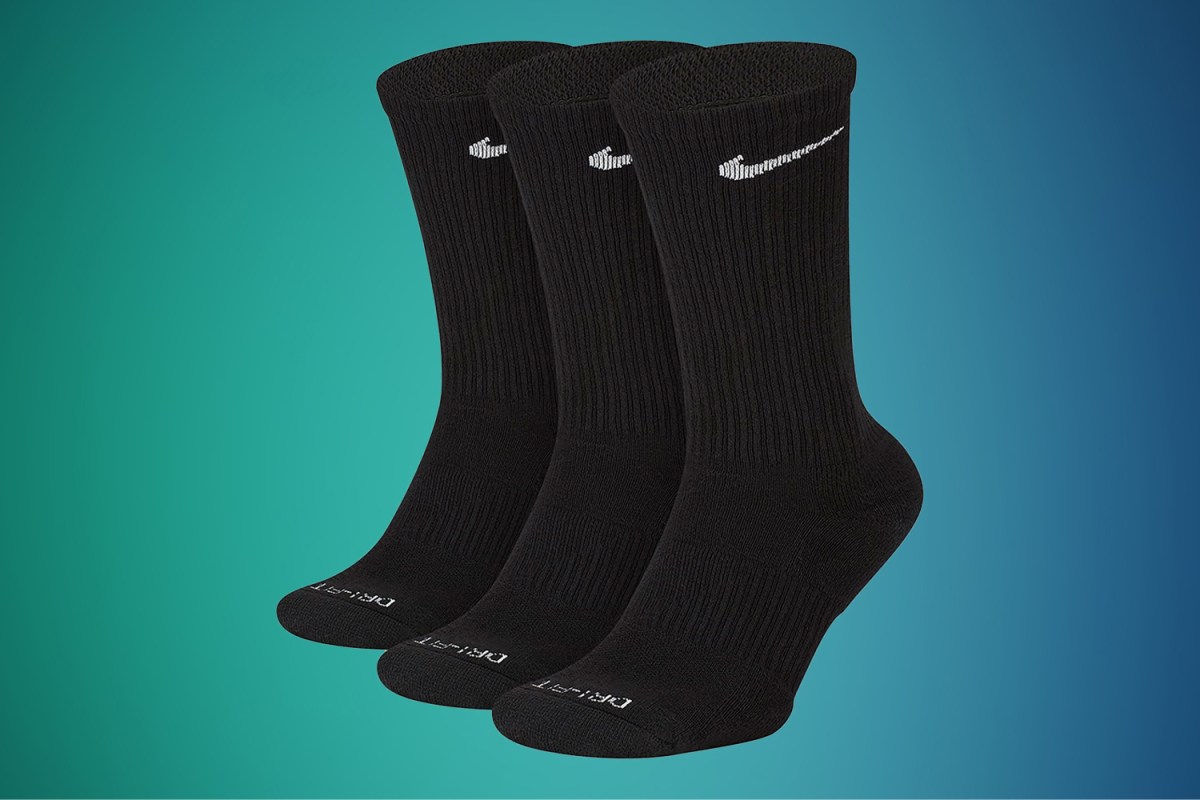 For Highlighting Those Impressive Calves: Nike Everyday Plus Comfort Training Crew Socks