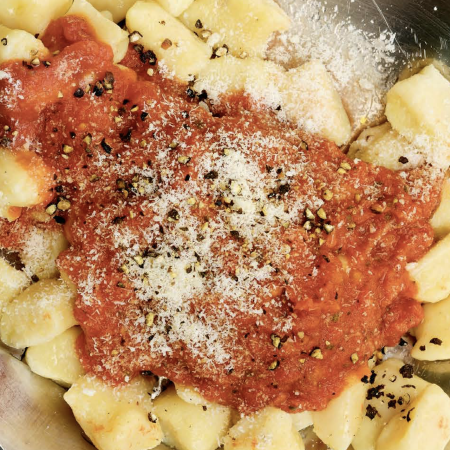Pasta with pomodoro sauce.