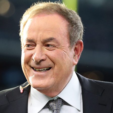 Legendary sportcaster Al Michaels on the field before a 2019 game.