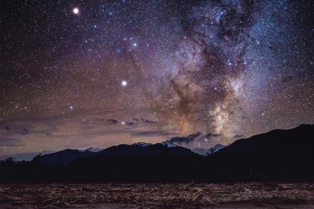Milky Way over the Southern Alps in New Zealand