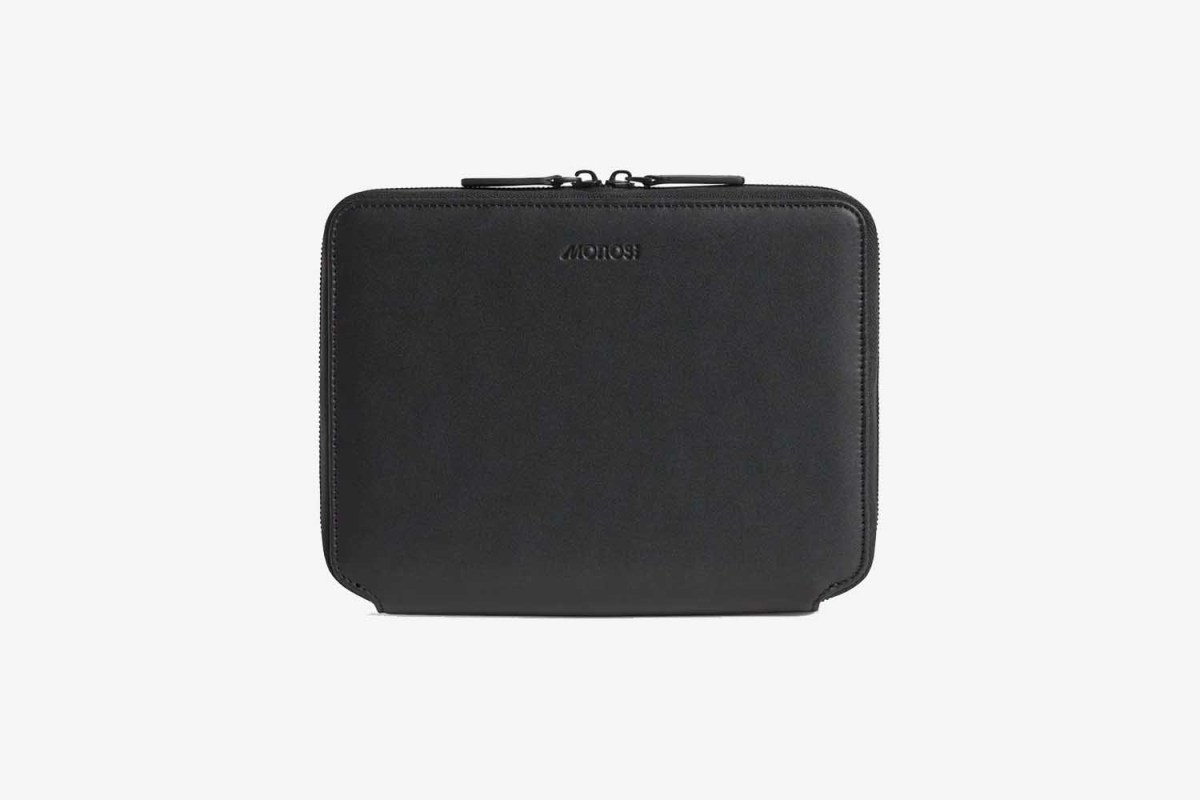 Monos Metro Folio Kit