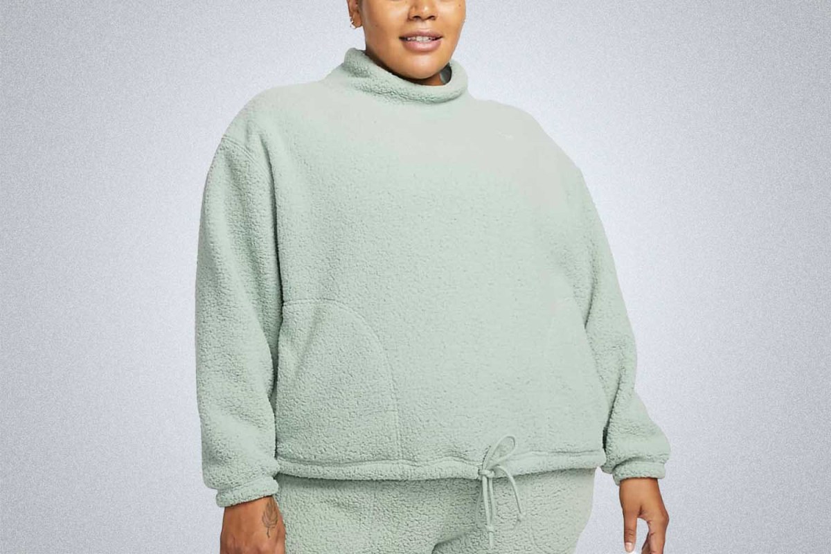 Nike Therma-FIT Women’s Fleece Training Sweatshirt  