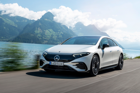 Review: The 2022 Mercedes-Benz EQS 580 Is a Major Electric Gamble