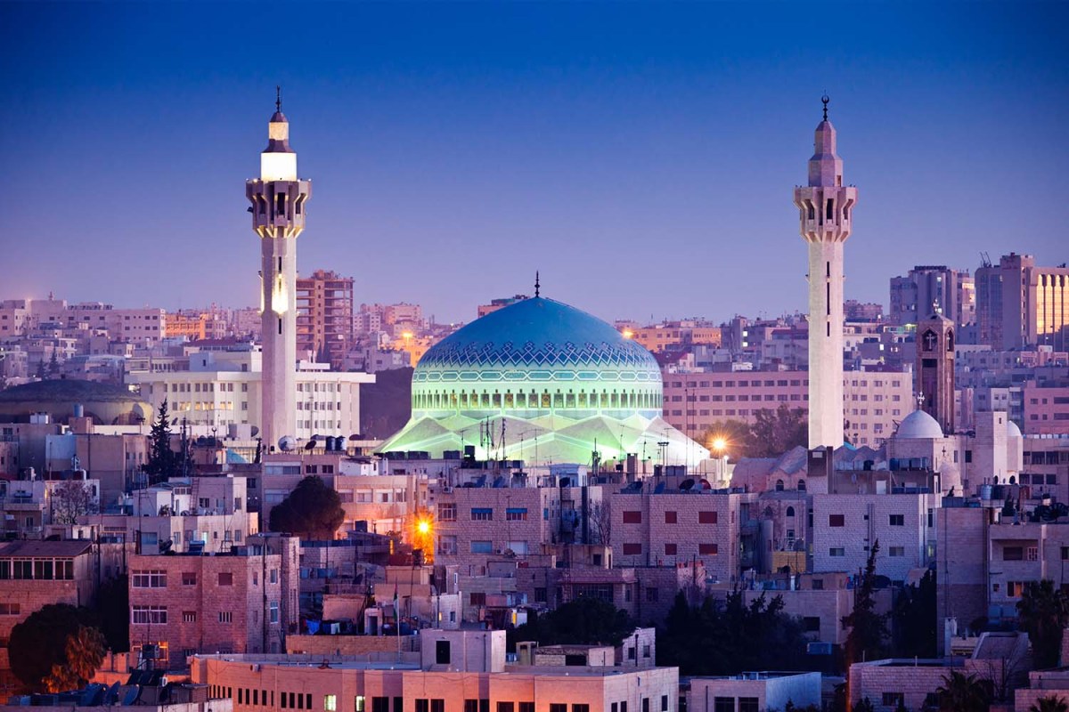 Amman, Jordan: An elevated view of King Abdullah Mosque