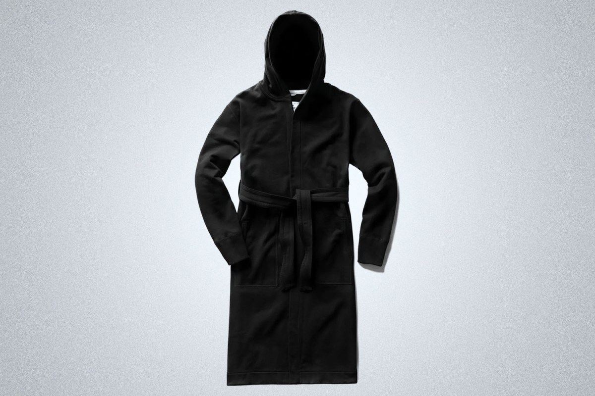 Reigning Champ Midweight Terry Hooded Robe