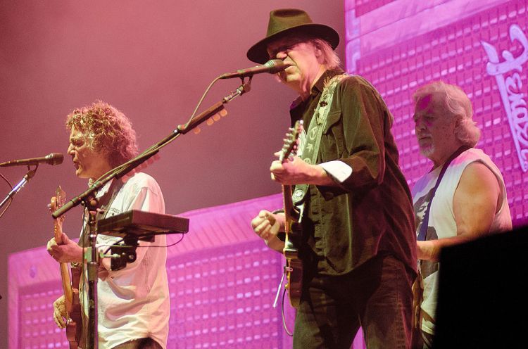 Crazy Horse's Billy Talbot on Working With Neil Young - InsideHook