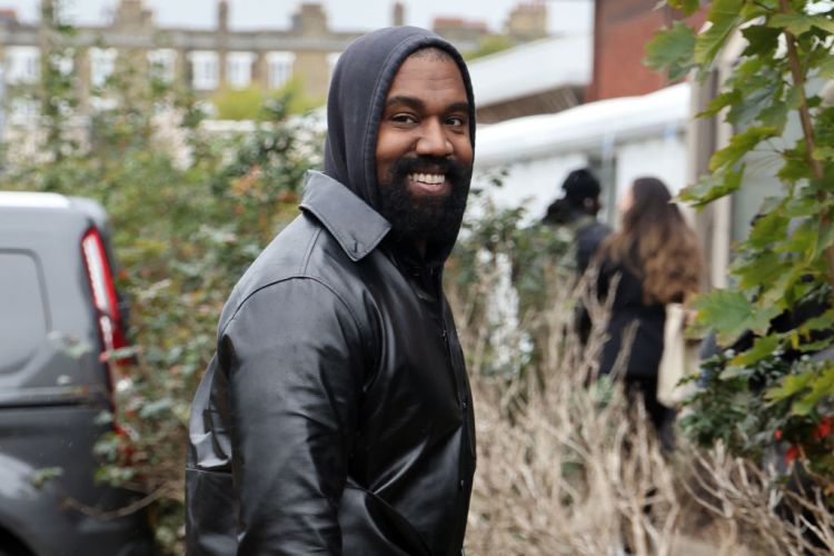 Kanye West leaving the Burberry S/S 2022 Catwalk Show during London Fashion Week September 2022. The musician is in trouble for recent pro-Hitler speech.