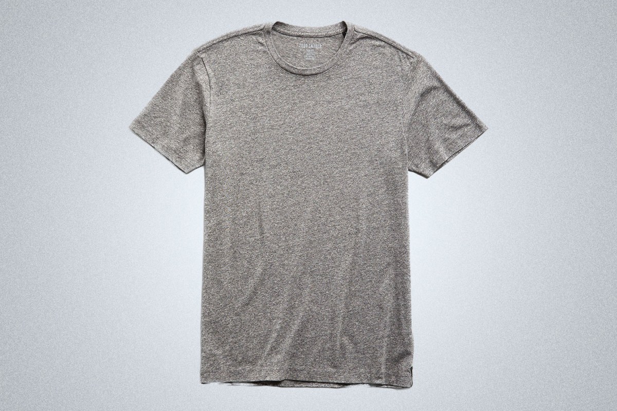 Best Fitting T-Shirt: Todd Snyder Made In LA Premium Jersey T-Shirt