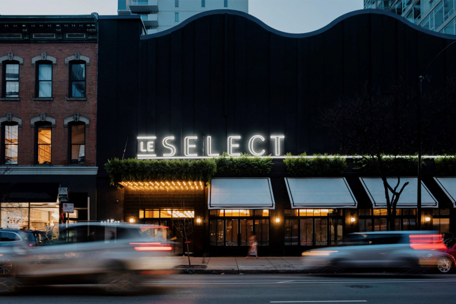 Exterior of Le Select