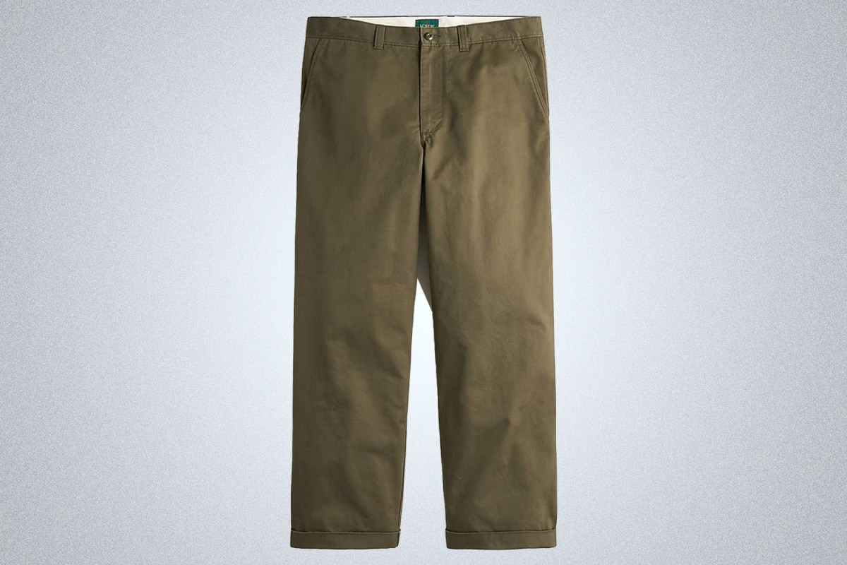 J.Crew Giant-Fit Chino Pant in Catskill Green