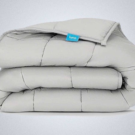 Sustainable Weighted Blankets Are Up to 70% Off at Amazon