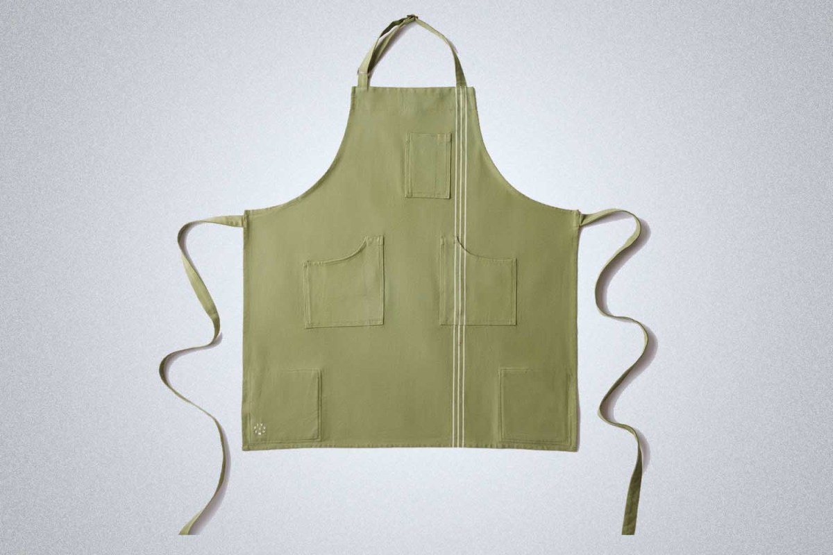 Food52 Five Two Ultimate Apron with Built-In Pot Holders