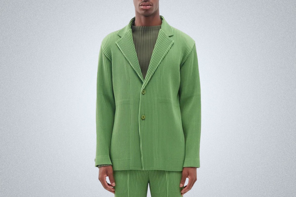 For The Fashion Freak: Homme Plissé Issey Miyake Single-Breasted Pleated Suit Jacket