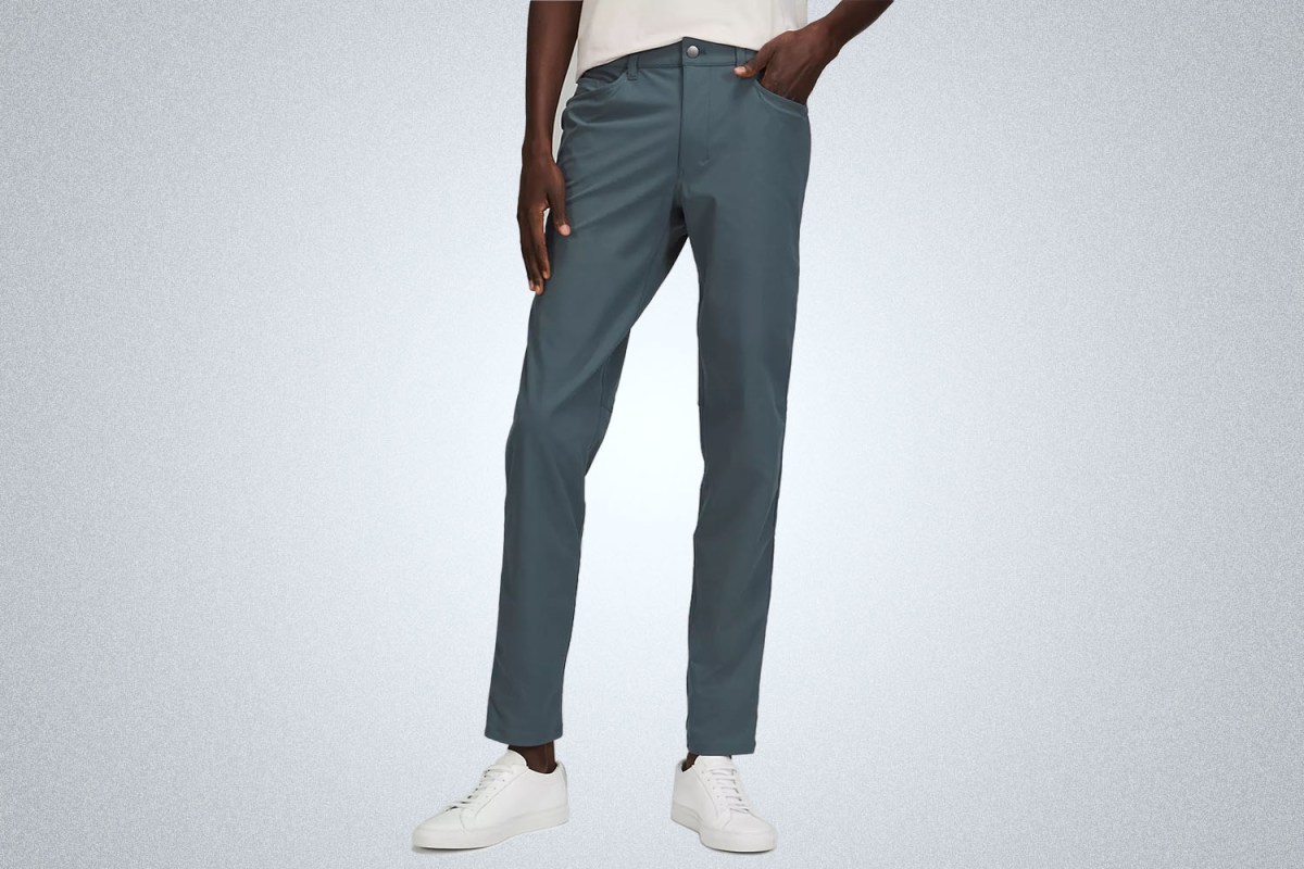 The Best Overall Travel Pants: lululemon ABC Slim-Fit Pant 32″ Warpstreme