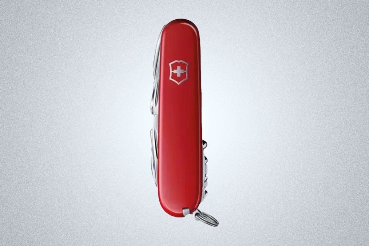 Best Survival Toolset: Victorinix Swiss Champ Army Knife