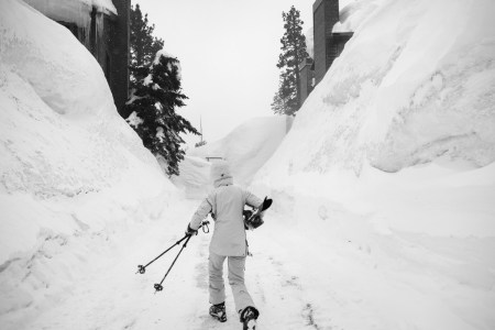 Record Snowfall Extends Ski Season in California and Colorado
