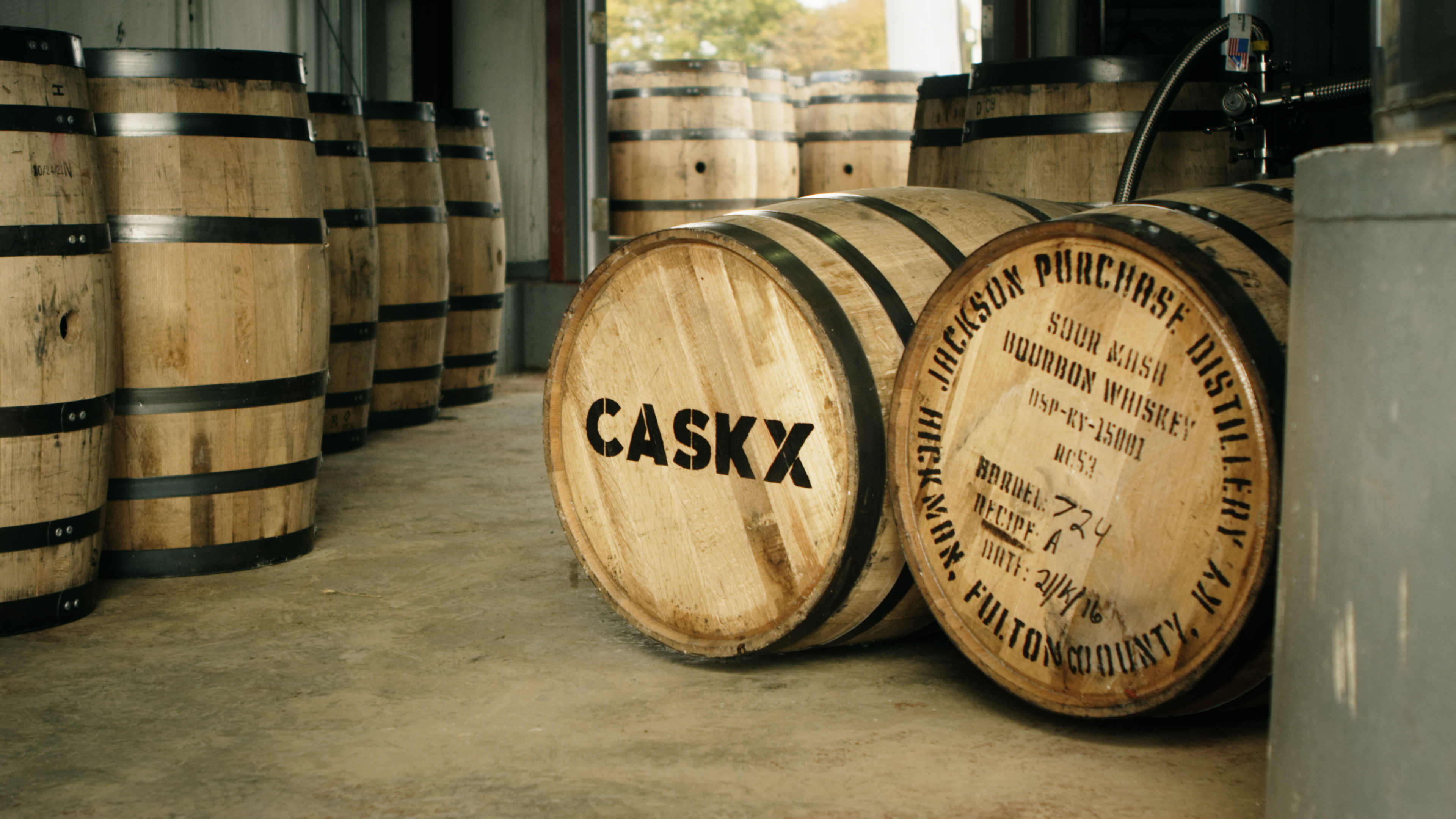 caskx alternative investment whiskey barrels