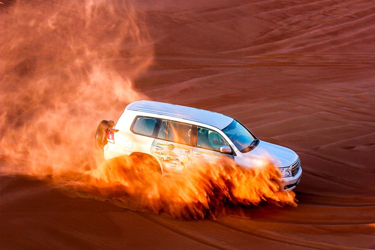 Go fast with Desert Safari Dubai