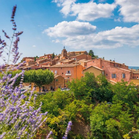 Roussillon is a commune in the Vaucluse department in the Provence-Alpes-Côte d'Azur region in Southeastern France