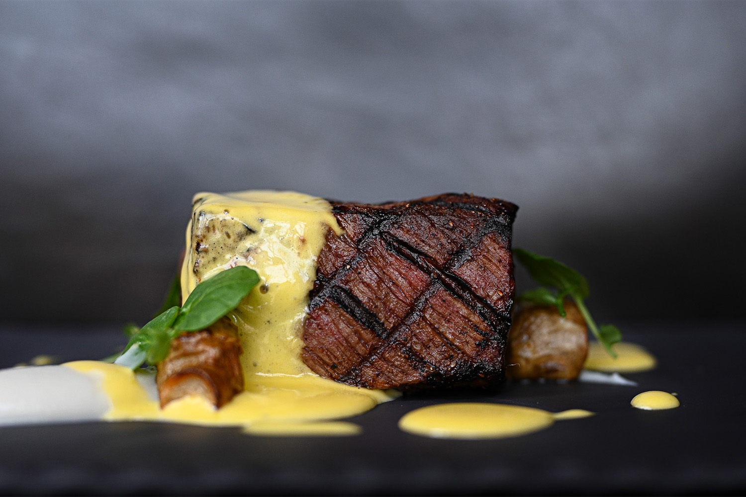 Steak with bernaise