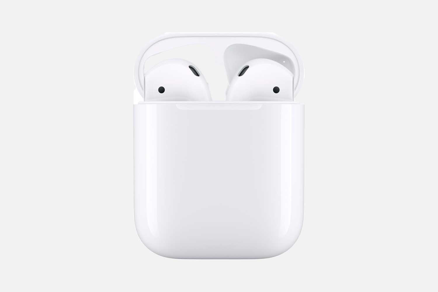 Apple AirPods With Charging Case (2nd Gen)