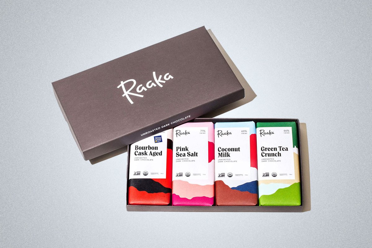 Raaka Chocolate Library Gift Box