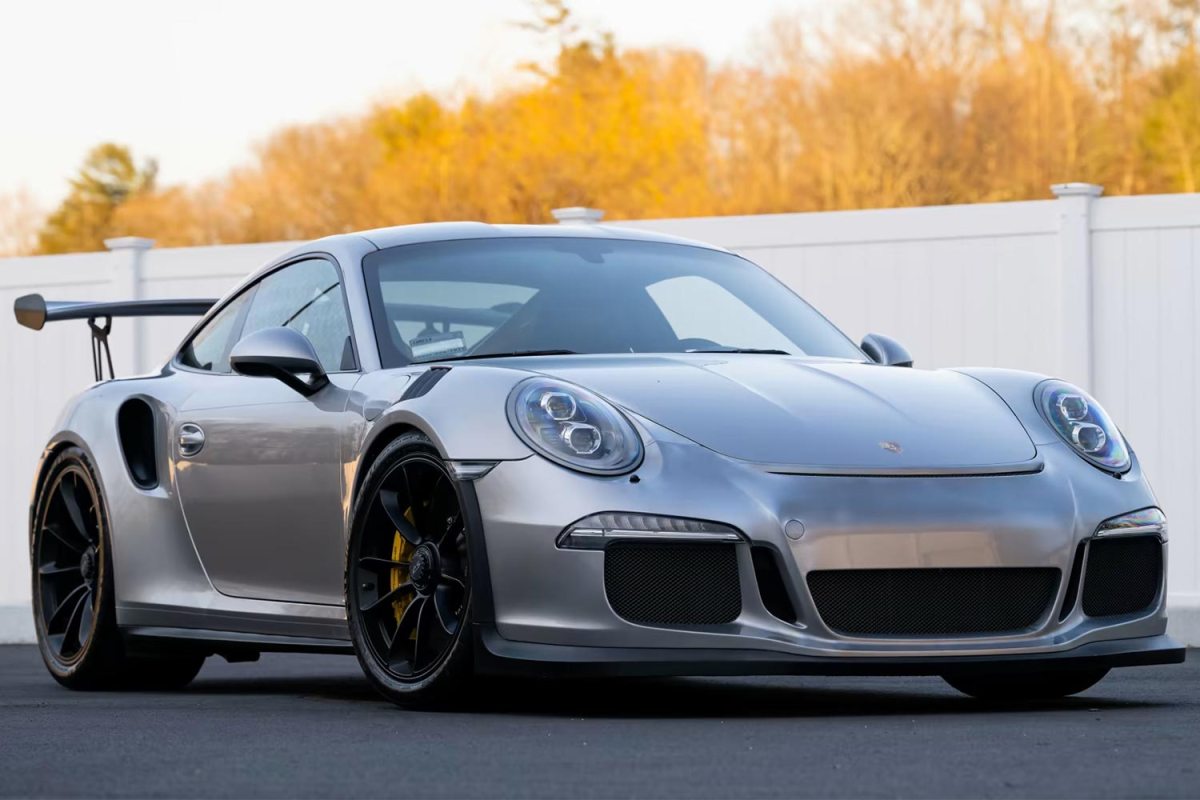 The 2016 Porsche 911 GT3 RS that was owned by Eddie Van Halen is up for auction at Mecum's Indy 2023 sale