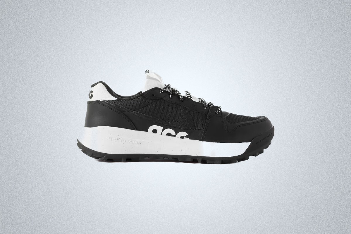 Nike ACG Lowcate Sneakers