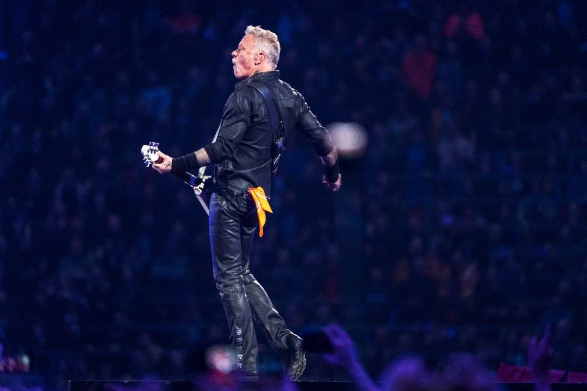 Metallica's James Hetfield Worked Cigars Into PreShow Routine InsideHook