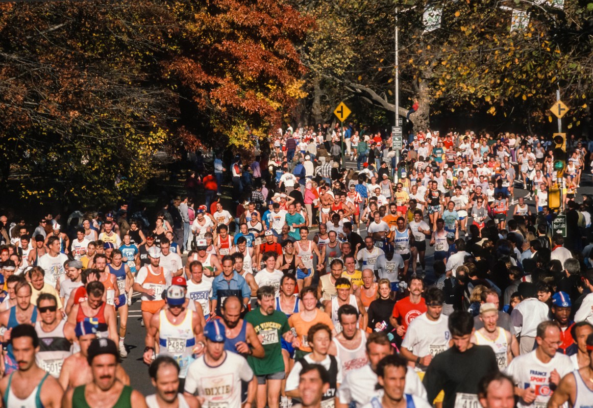 A crowd of runners at the start of a race.