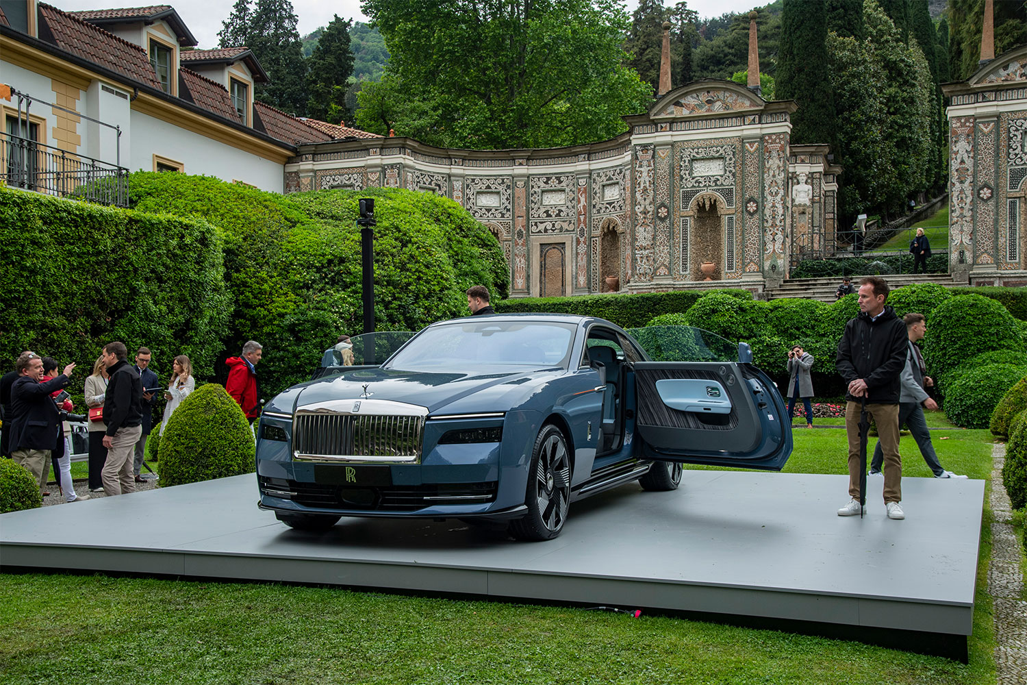 The Spectre, the first electric car from Rolls-Royce, on display at Villa d'Este in May 2023