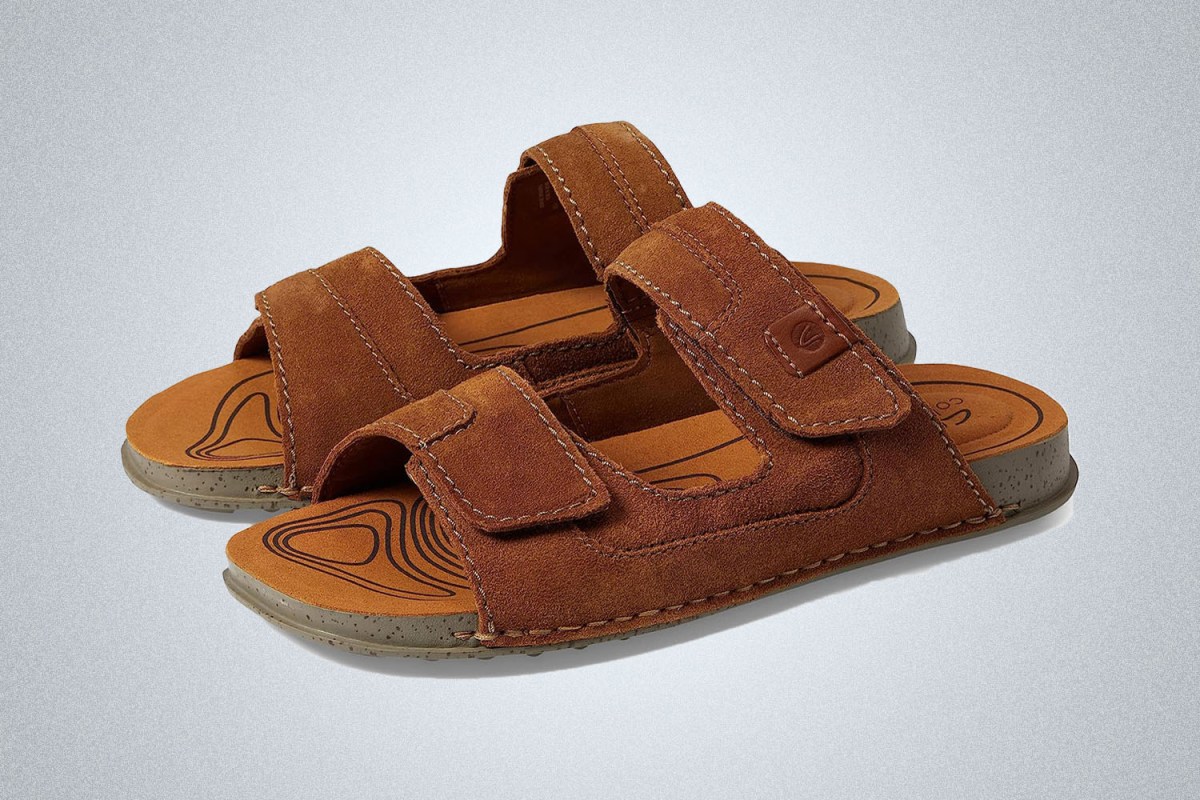Clarks Crestview Easy Sandals
