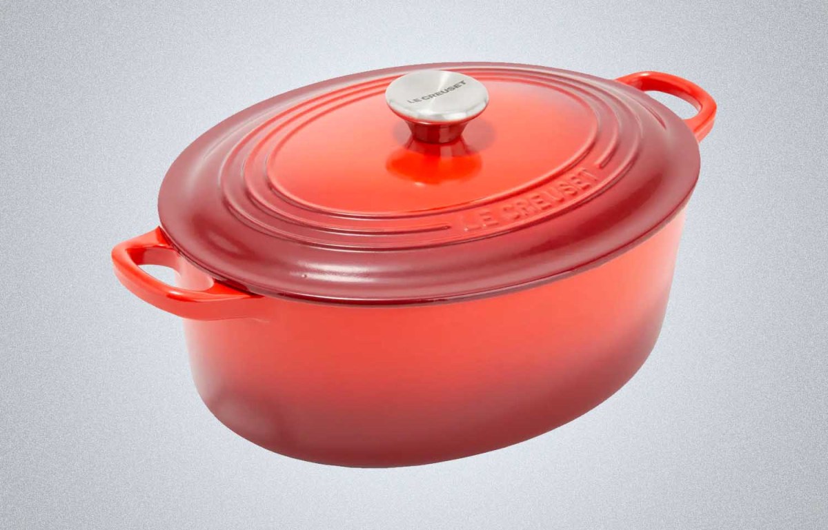 Le Creuset 4.5-Quart Oval Dutch Oven