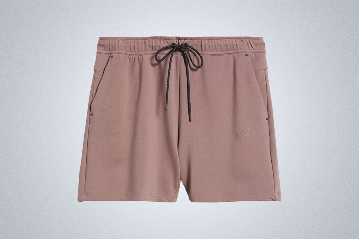 Nike Tech Essentials Sweat Shorts