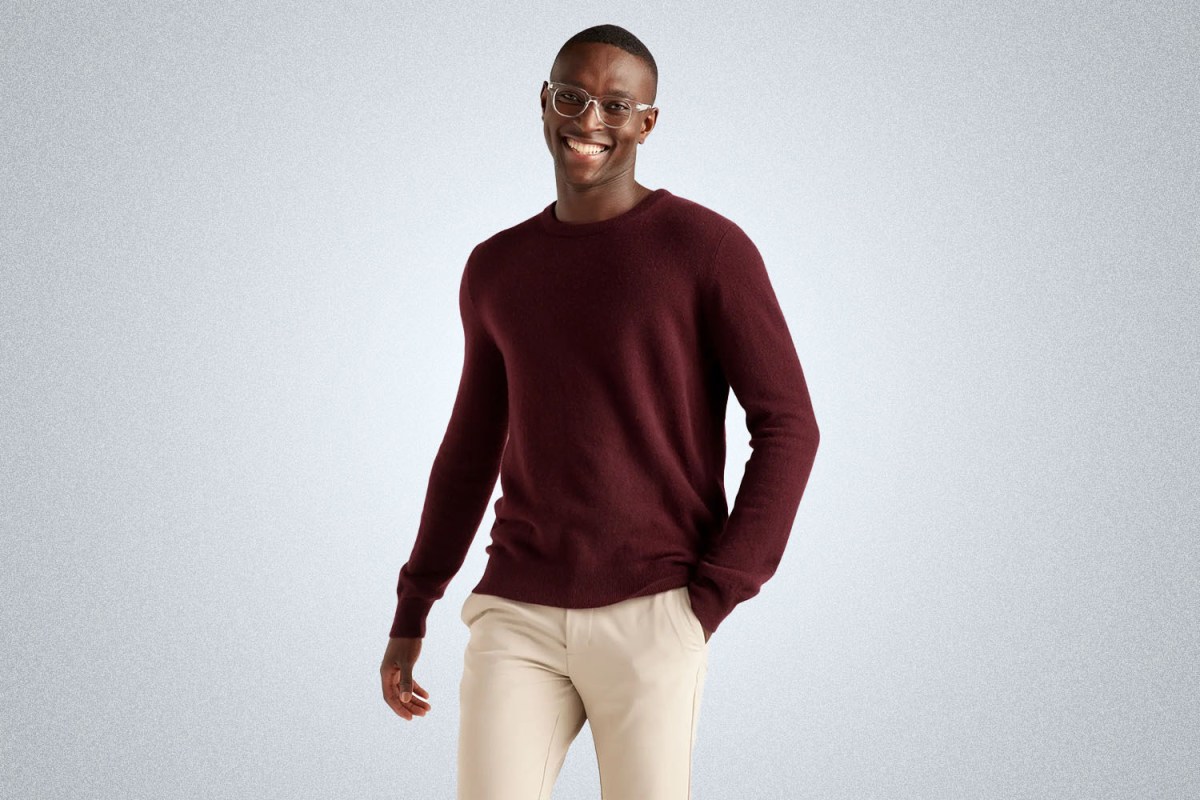 Quince Mongolian Cashmere Crewneck Sweater