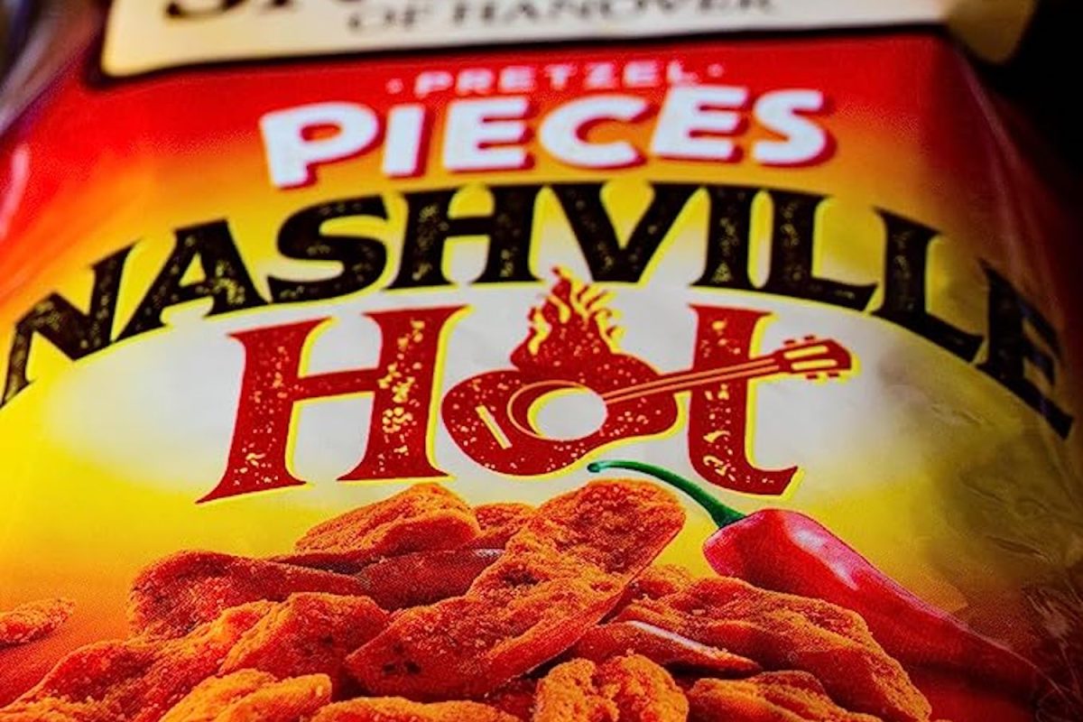 Snyder’s Nashville Hot Pretzel Pieces (3-Pack)