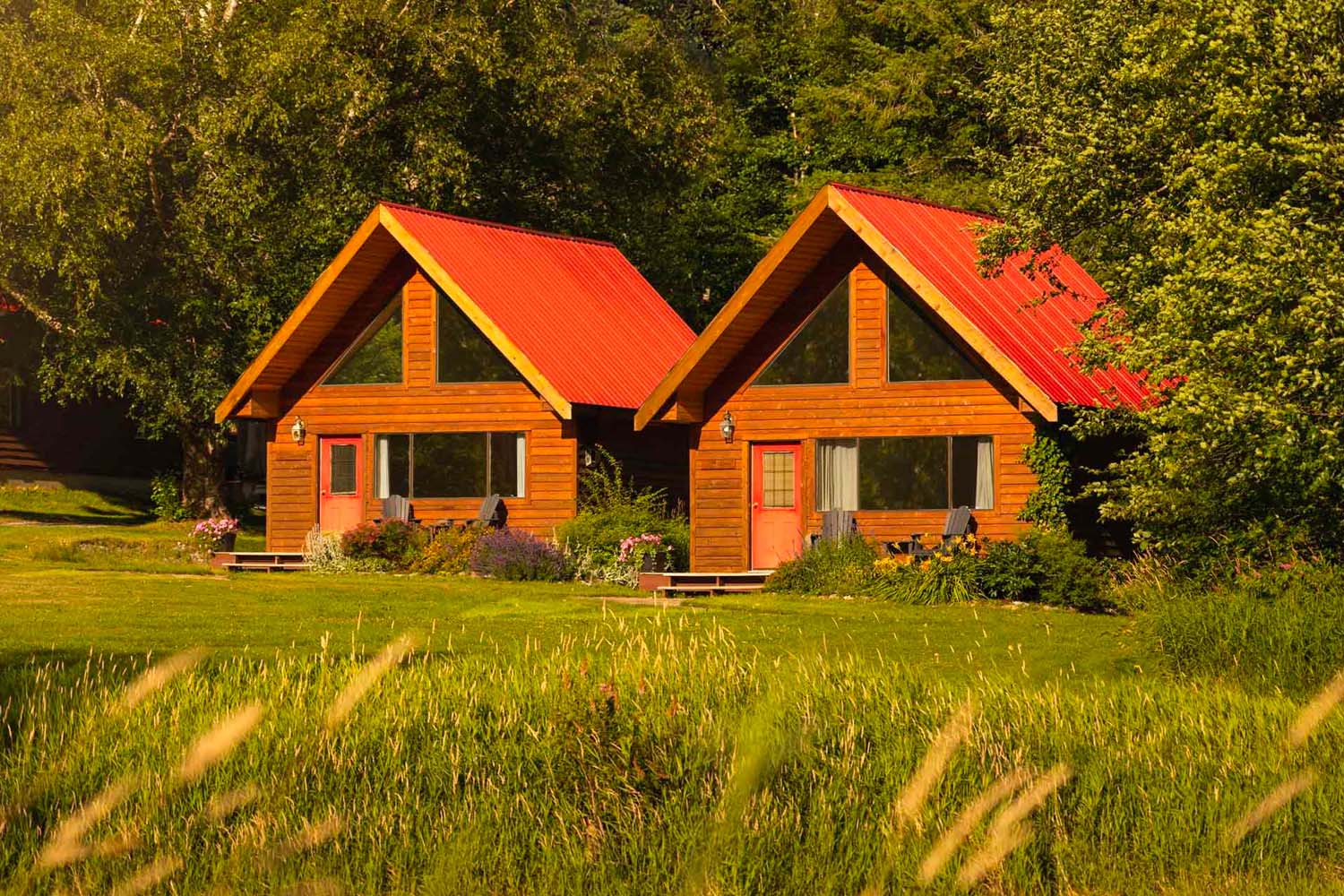 Cabins at Tweedsmuir Park Lodge