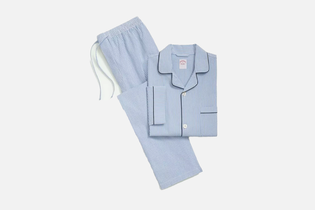 Brooks Brothers Stretch Cotton Seersucker Striped Pajamas