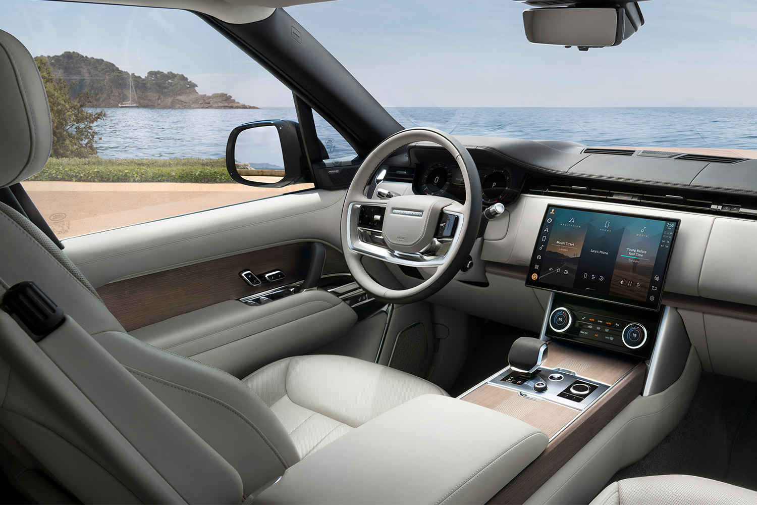 The front seat of the 2023 Range Rover
