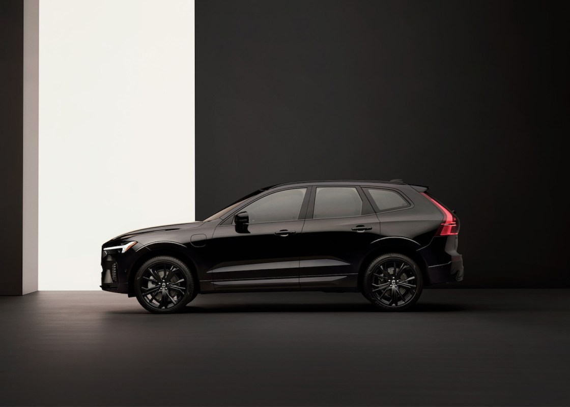 Xc60 Custom The Volvo XC60 Gets a Formal Black Edition Style Package - InsideHook