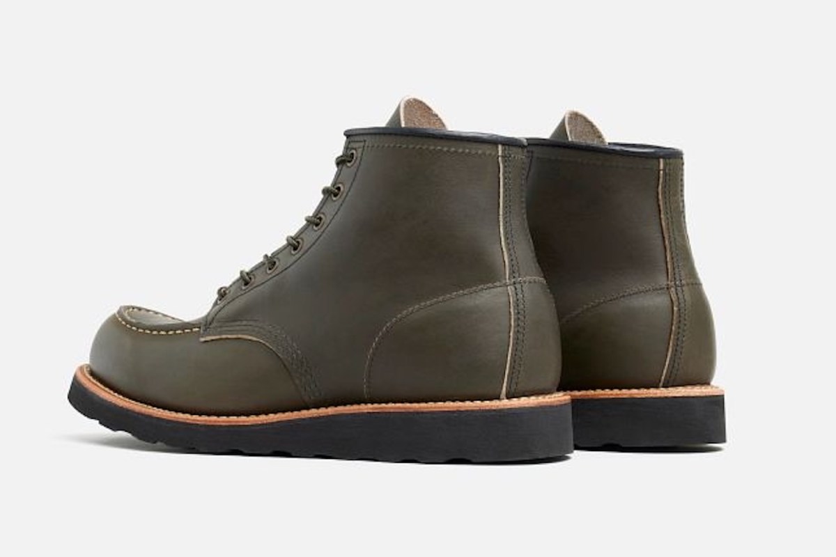 Red Wing Classic Moc 6″ Boot in Apline Portage Leather