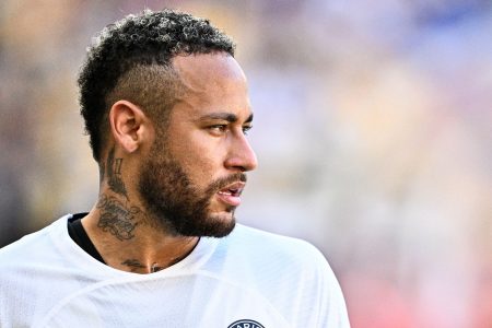 Saudi Soccer Contract Pays Neymar $500K Per Social Media Post